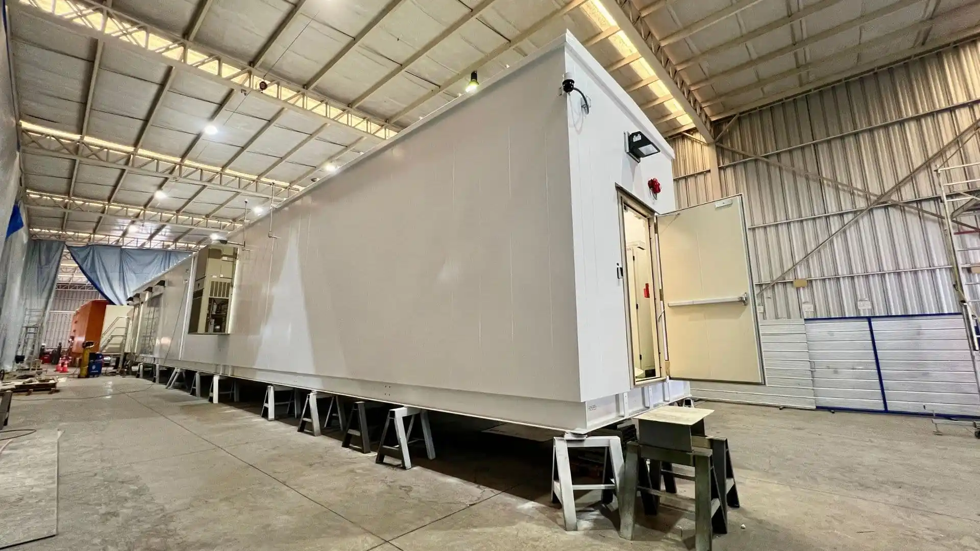 Sala Eléctrica Boleros-AES